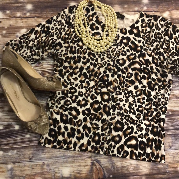 White House Black Market Sweaters - White House black market animal print cardigan szL